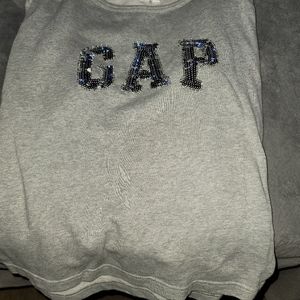 Gap sweatshirt